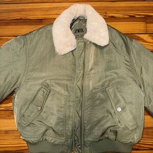 Brand new Zara flight jacket with faux fur on the collar